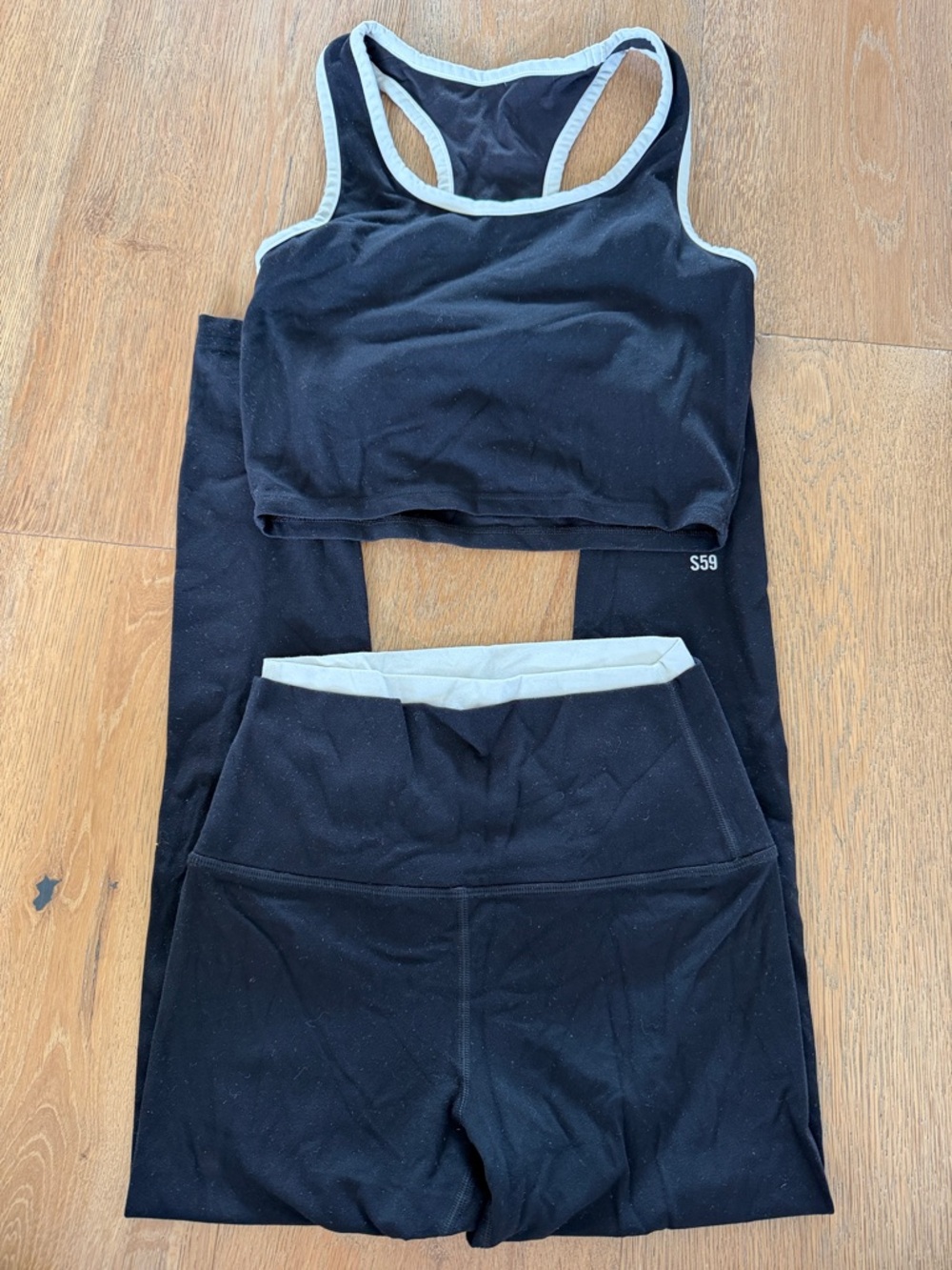 Splits59 Black with White Trim Set